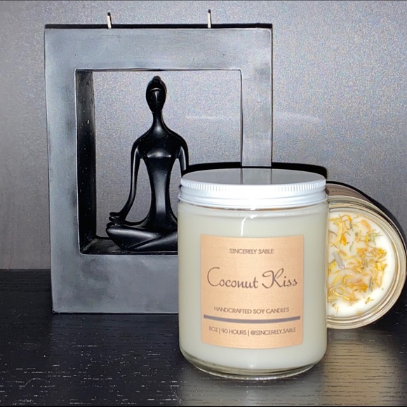 8oz Soy Candle - Picture 5 of 5